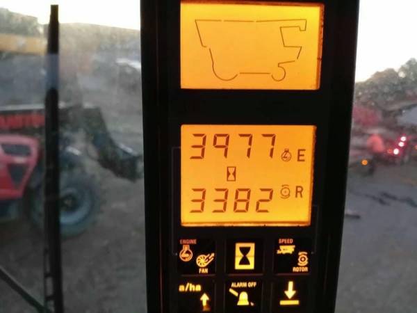 Комбайн Case IH 2388 (2000)