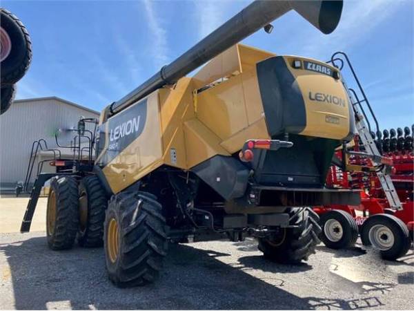 Комбайн Cat Lexion 560R (2010)