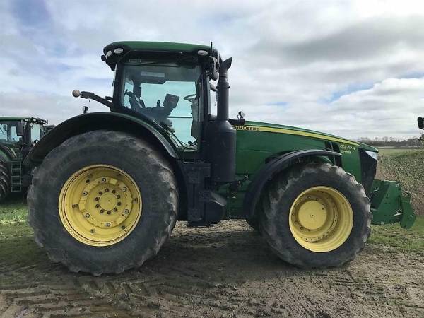 Трактор John Deere 8370R (2014)