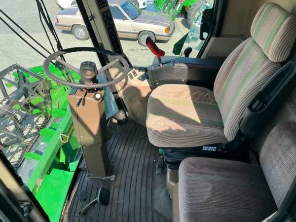 Комбайн John Deere 2264 (1998)