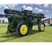 Самохідний обприскувач John Deere 4730