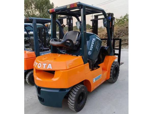 Мини - погрузчик  Toyota FD30 (2019)