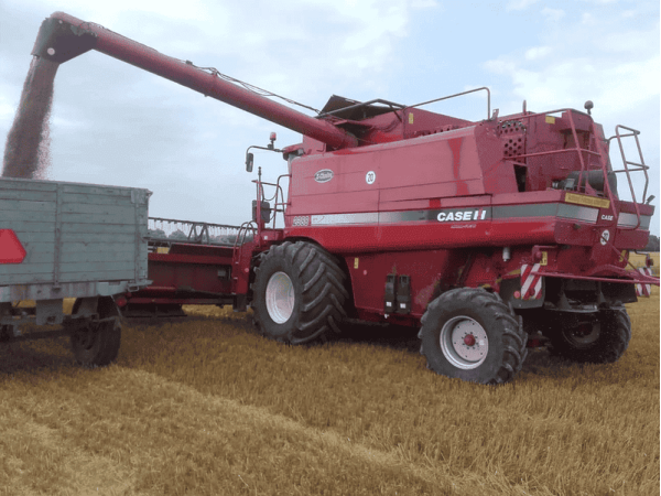Комбайн Case IH 2388 (2004)
