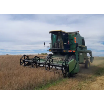 Комбайн John Deere 1075 (1984)