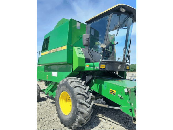 Комбайн John Deere 1075 (1984)