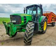 Трактор John Deere 6930
