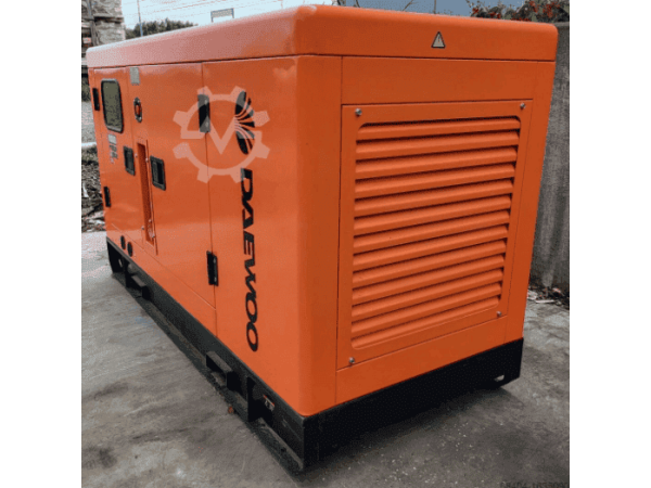 Дизельний генератор Daewoo DAGFS-25 (20 кВт)