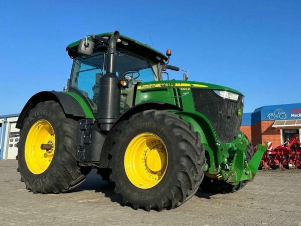  Трактор John Deere 7290R (2016)