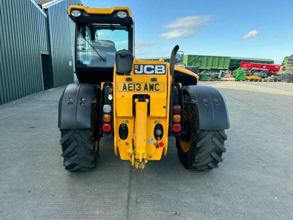 Навантажувач JCB 531-70