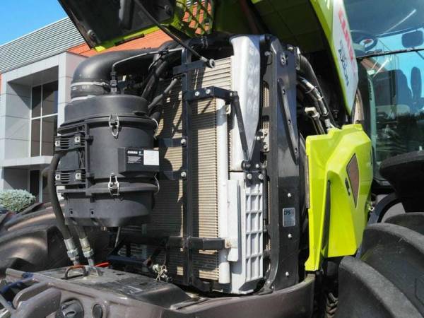 Трактор Claas Axion 830 (2016)