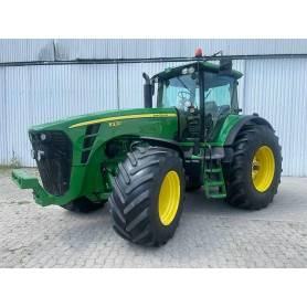 Трактор John Deere 8330 (2007) 