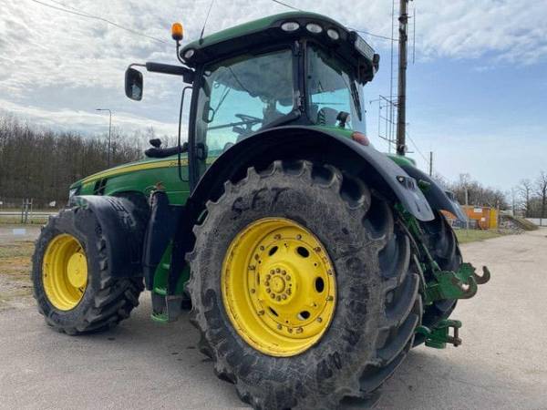 Трактор John Deere 8370R (2014)
