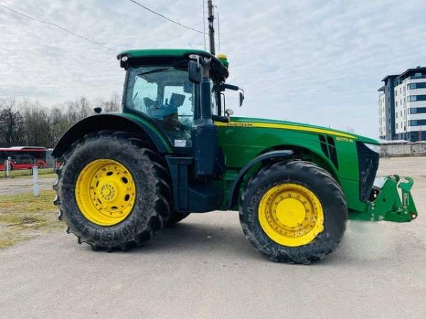 Трактор John Deere 8370R (2014)