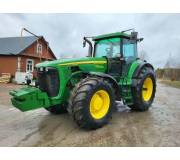 Трактор John Deere 8520