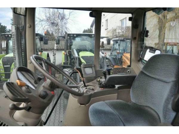 Трактор John Deere 6230 (2007)