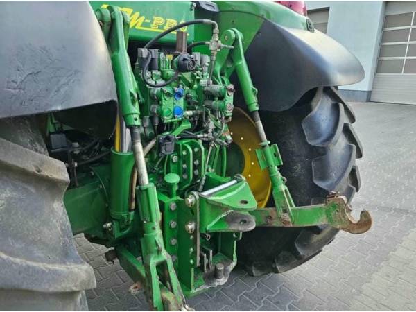 Трактор John Deere 6930 (2009)