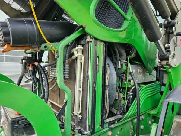 Трактор John Deere 6930 (2009)
