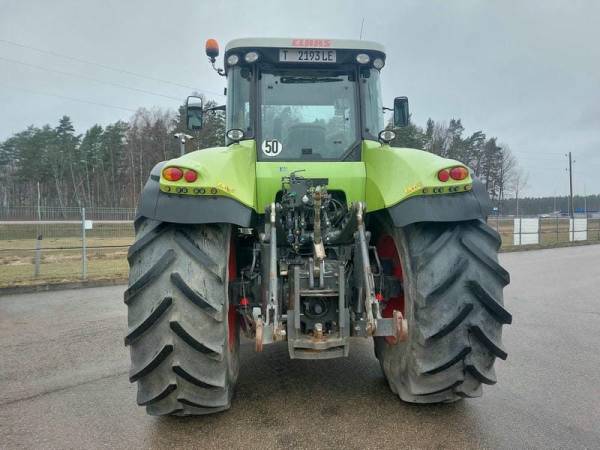 Трактор Claas Axion 840 (2013)