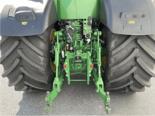 Трактор John Deere 8400R (2020)