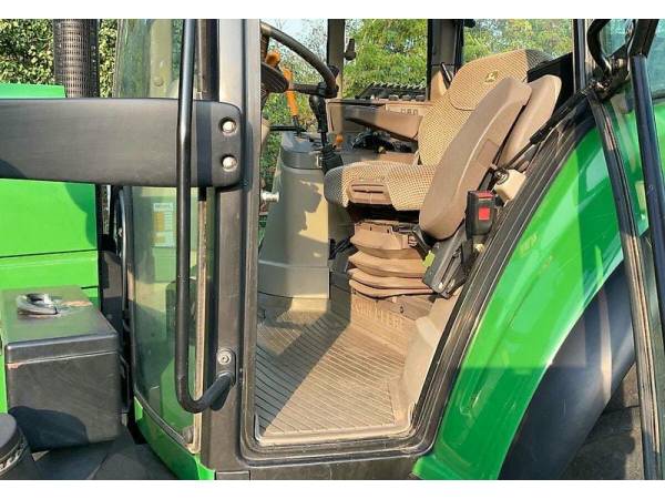 Трактор John Deere 6155 M (2013)