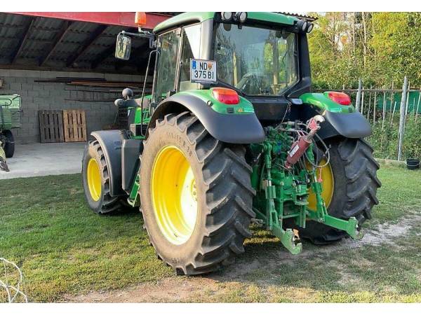 Трактор John Deere 6155 M (2013)