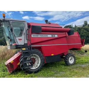 Комбайн Massey Ferguson 23 (1997)