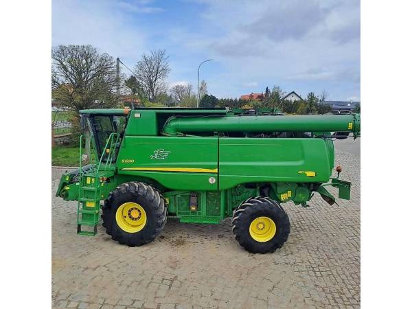 Комбайн John Deere S 690 (2008)