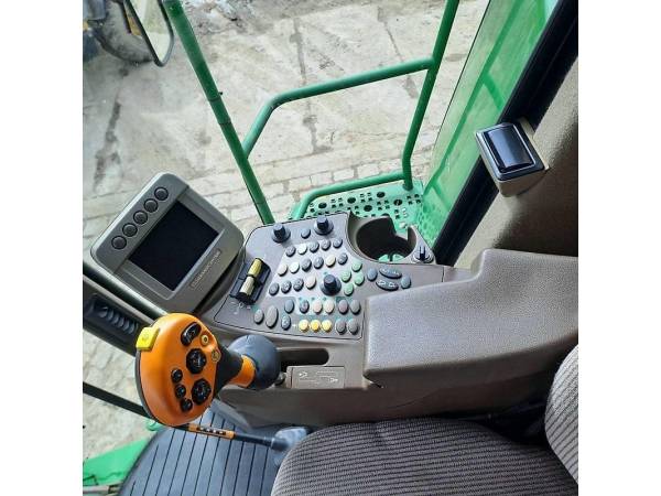 Комбайн John Deere S 690 (2008)