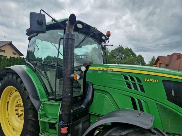 Трактор John Deere 6130R (2014)