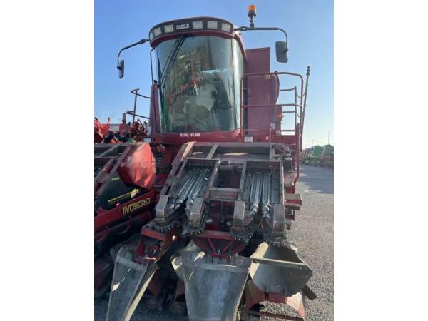 Комбайн Case IH 2388 (2000)