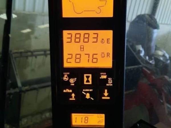 Комбайн Case IH 2388 (2002)