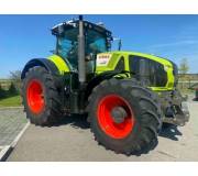 Трактор Claas Axion 930