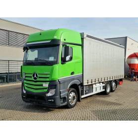Грузовик штора Mercedes-Benz Actros 2545