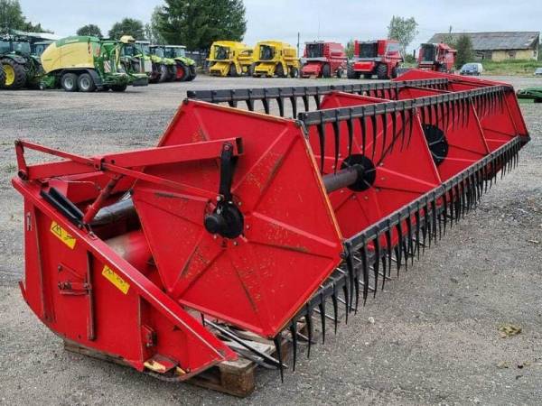 Комбайн Massey Ferguson 25 (1997)