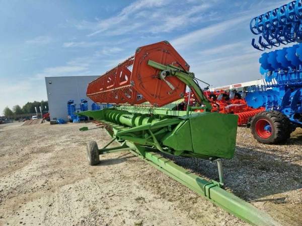 Комбайн Claas Lexion 460 (2003)