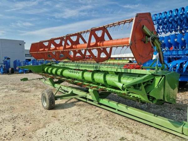 Комбайн Claas Lexion 460 (2003)