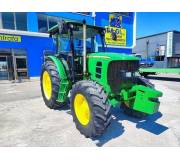 Трактор John Deere 6130D