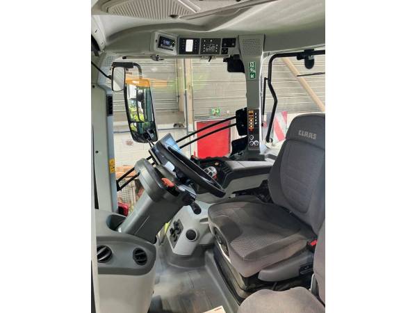 Трактор Claas Axion 870 (2021)
