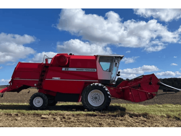 Комбайн Massey Ferguson 22 (1996)