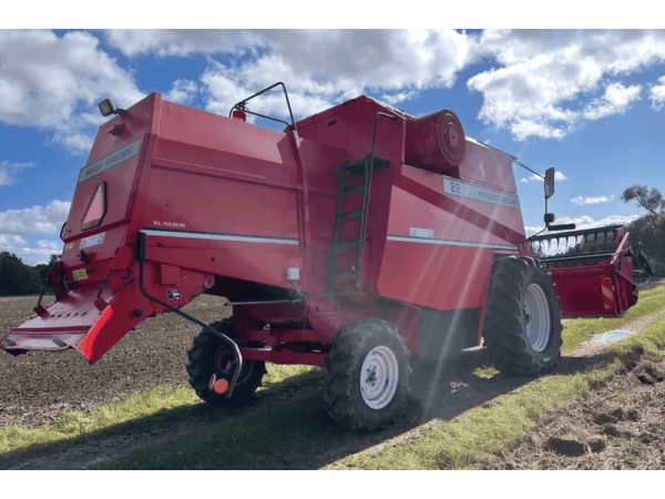 Комбайн Massey Ferguson 22 (1996)