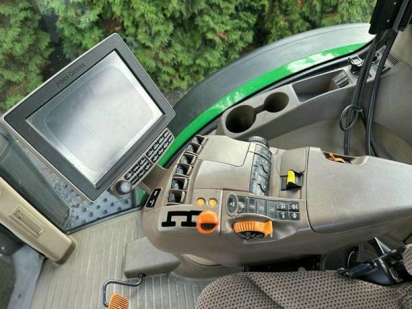 Трактор John Deere 8370R (2015)