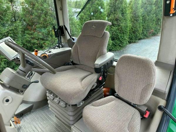 Трактор John Deere 8370R (2015)