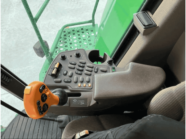 Комбайн John Deere 9680 WTS (2002)