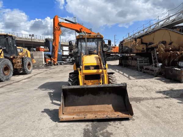 Экскаватор-погрузчик JCB 2CX (2014)