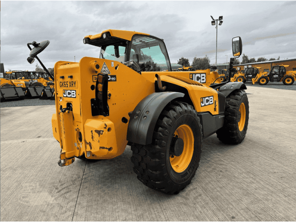 Погрузчик JCB 560-80 (2015)