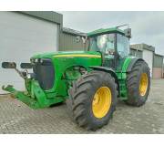 Трактор John Deere 8320