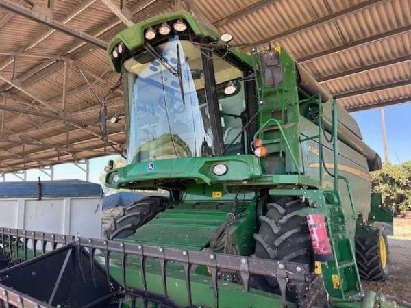 Комбайн John Deere W440 (2016)