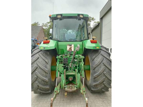 Трактор John Deere 8100 (1996)