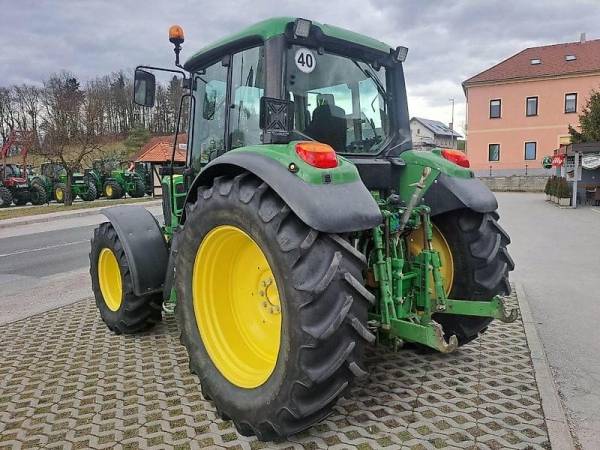 Трактор John Deere 6330 (2008)
