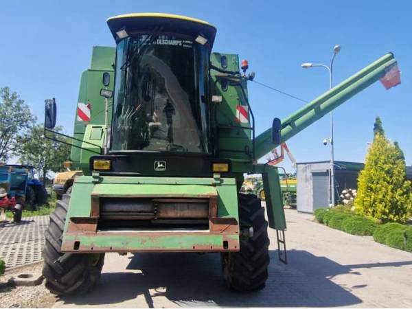 Комбайн John Deere 1075 (1984)